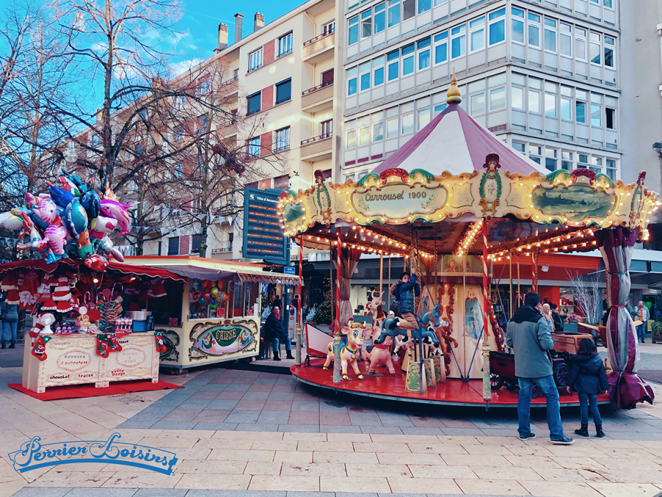 Carrousel Annemasse Noël